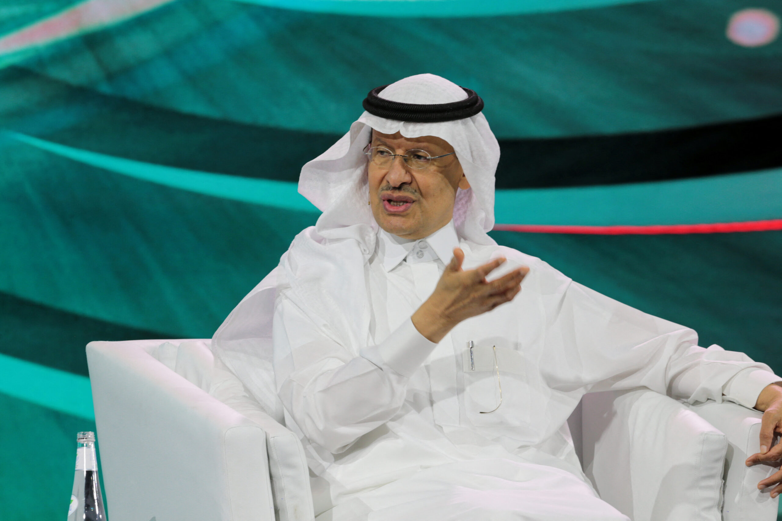 Saudi Arabia Tightens Health and Security Measures Ahead of Massive Hajj Pilgrimage Amid Ebola Concerns and Regional Tensions