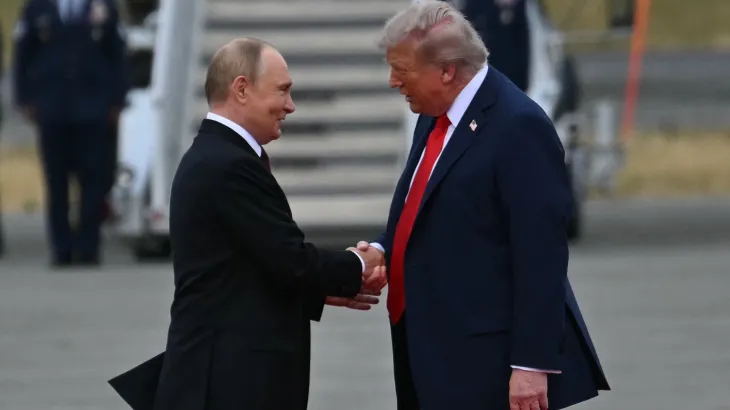Trump, Putin Open Alaska Summit With Talks Aimed at Ukraine Ceasefire
