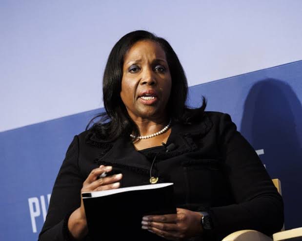 Trump Fires Federal Reserve Governor Lisa Cook Over Mortgage Loan Controversy, Setting Stage for Legal and Political Battle