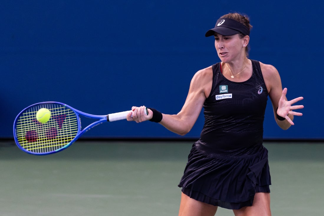WTA roundup: Belinda Bencic breezes to title in Tokyo