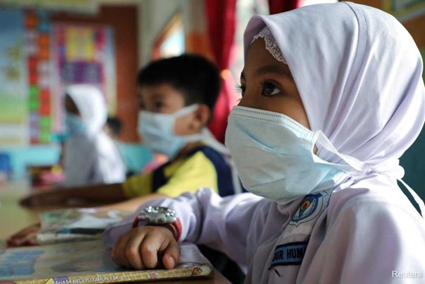 Flu Outbreak Affects 6,000 Students in Malaysia, Schools Shut Down