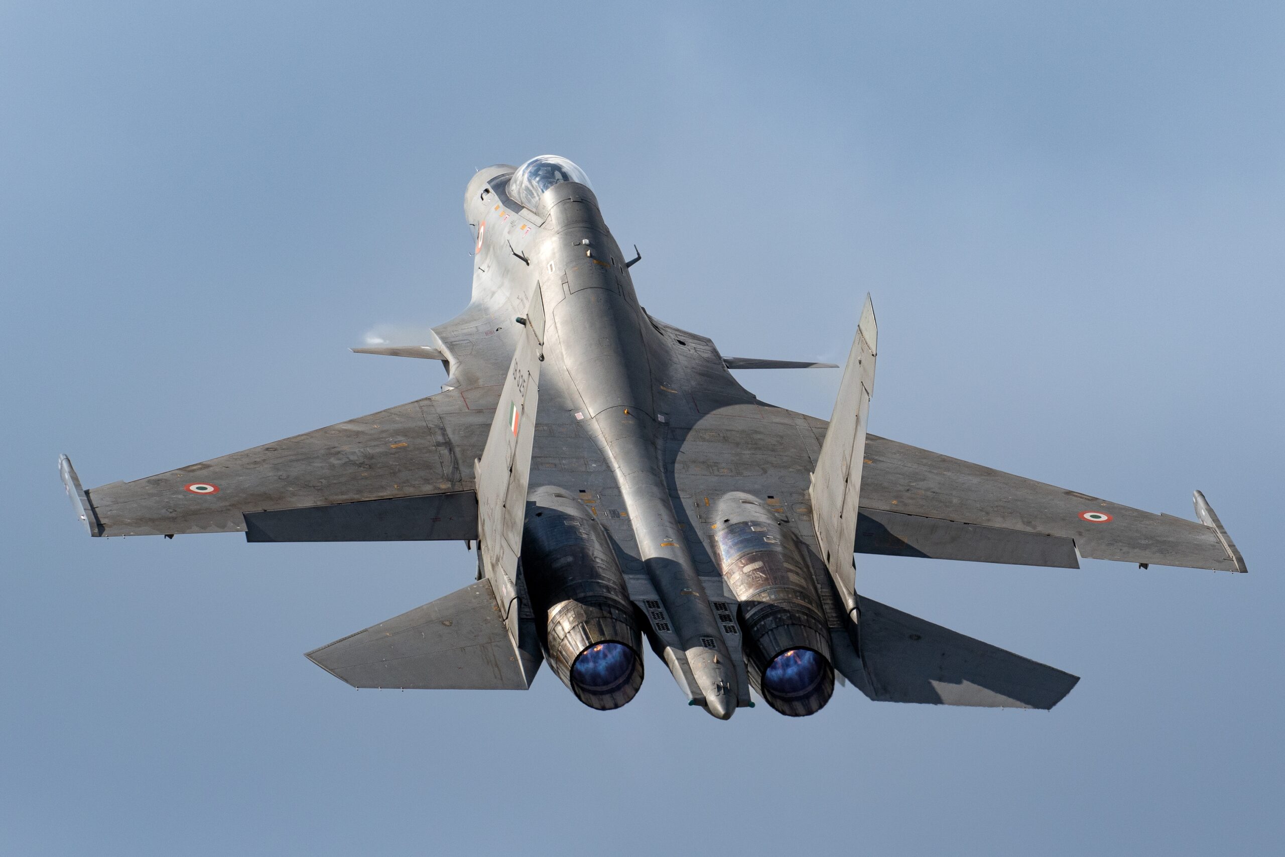 Lithuania Accuses Russia of Airspace Violation as NATO Monitors Border Tensions