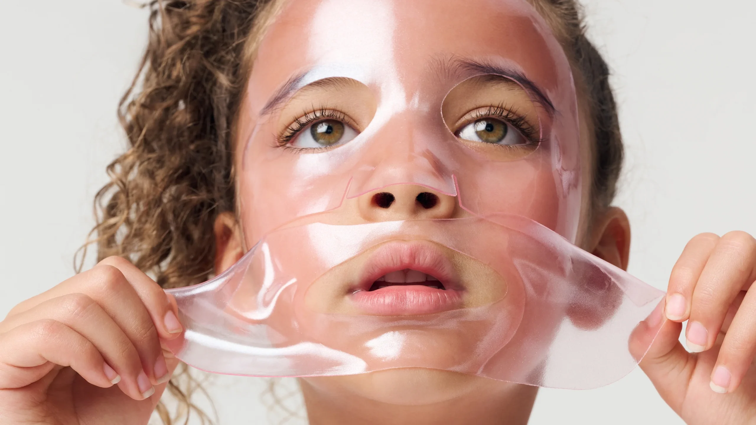 Are Preschoolers the Beauty Industry’s Next Market? Shay Mitchell’s ...