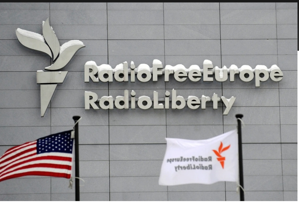 Hungary’s Szabad Európa Shuts Down as U.S. Funding Ends, Marking a New Blow to Independent Media