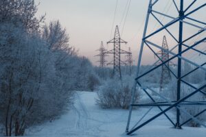 Power Grid on the Edge: Federal Report Warns AI Data Centers Could Plunge North America Into Winter Blackouts