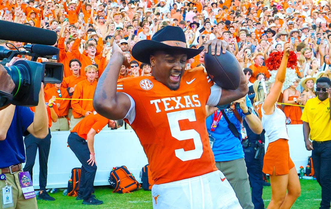 Texas’ leading rusher Tre Wisner entering portal