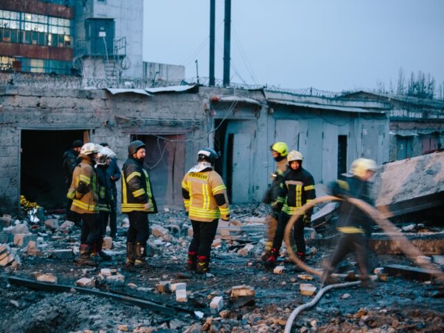 Russia Launches One of Its Largest Drone–Missile Barrages as U.S.–Ukraine Peace Talks Enter Day Three