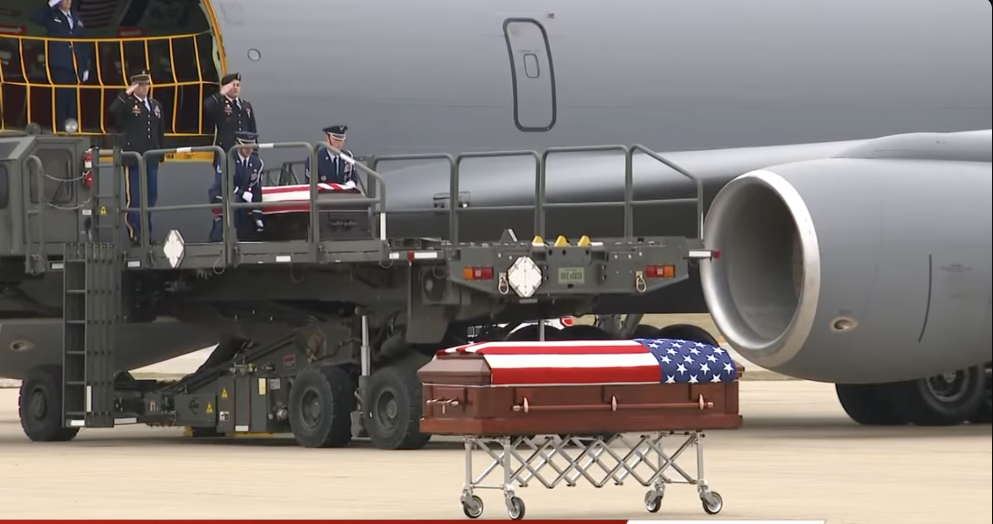 Two Iowa National Guard Heroes Killed in Syria Ambush Return Home on Christmas Eve, Honored in Solemn Tribute
