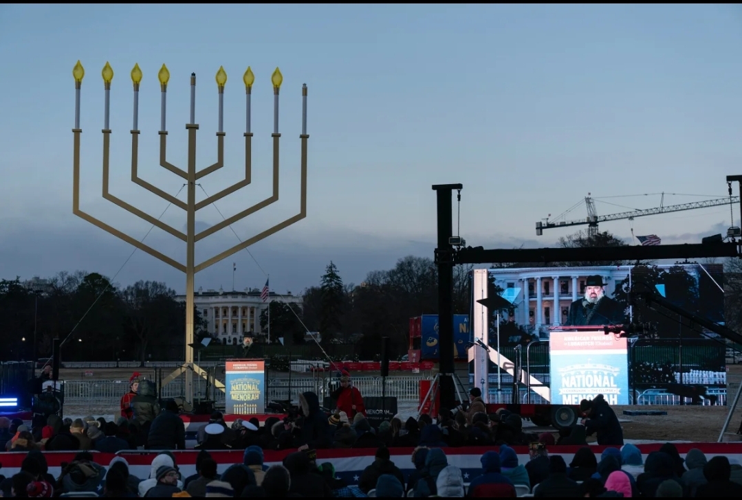 U.S. Jewish Groups Call for Heightened Security at Public Events After Deadly Hanukkah Attack in Australia