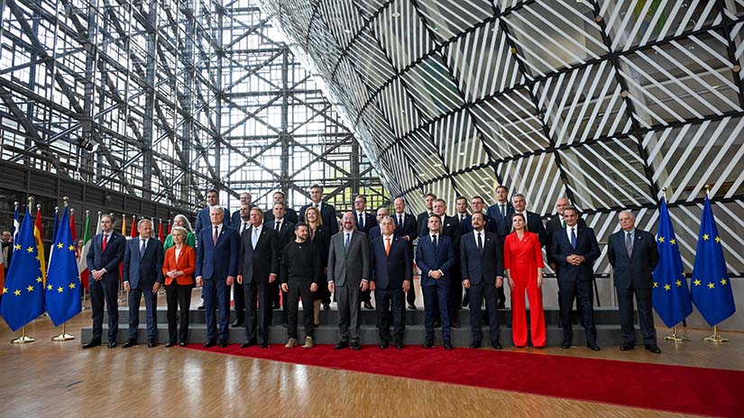 Financial Warfare: EU Warns of $2.34 Trillion U.S. Debt Sell-Off to Block Trump’s Ukraine Deal