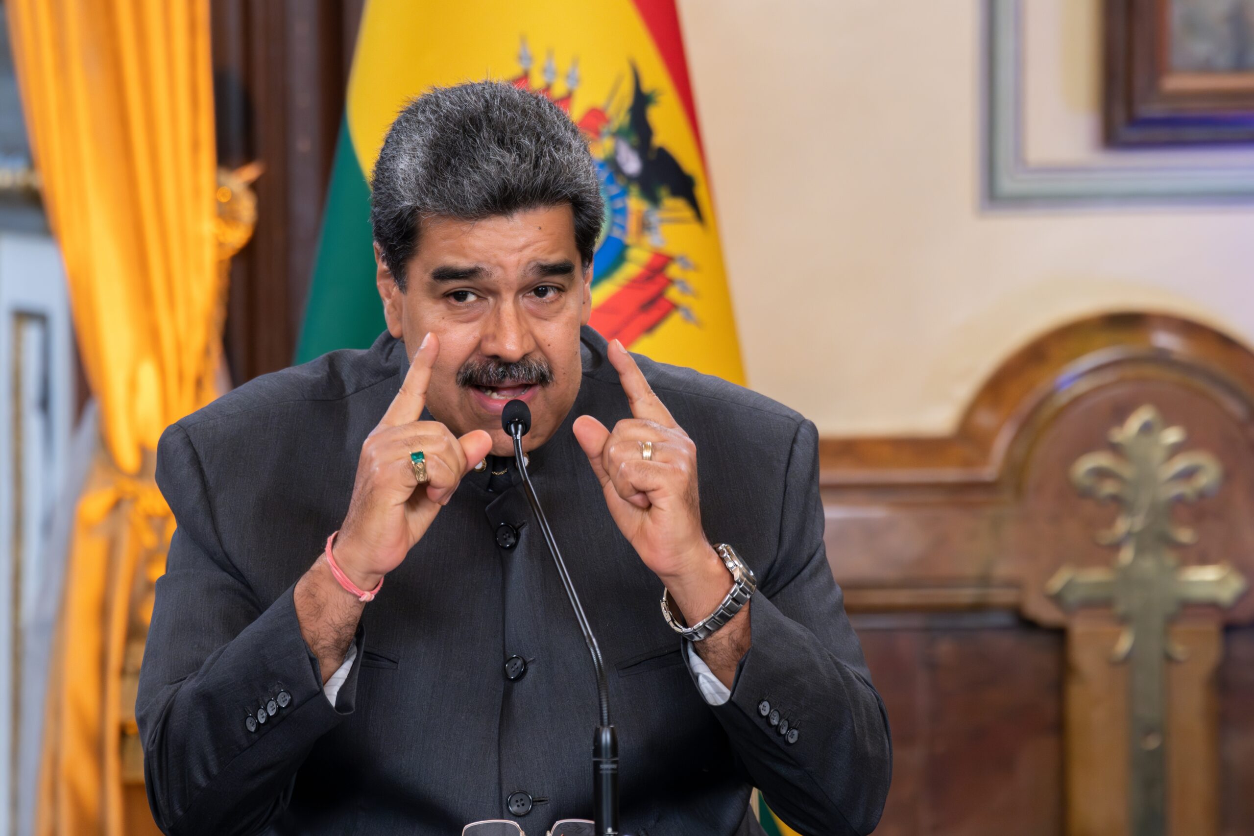 Maduro Escalates Rhetoric, Threatens to ‘Smash the Teeth’ of the United States