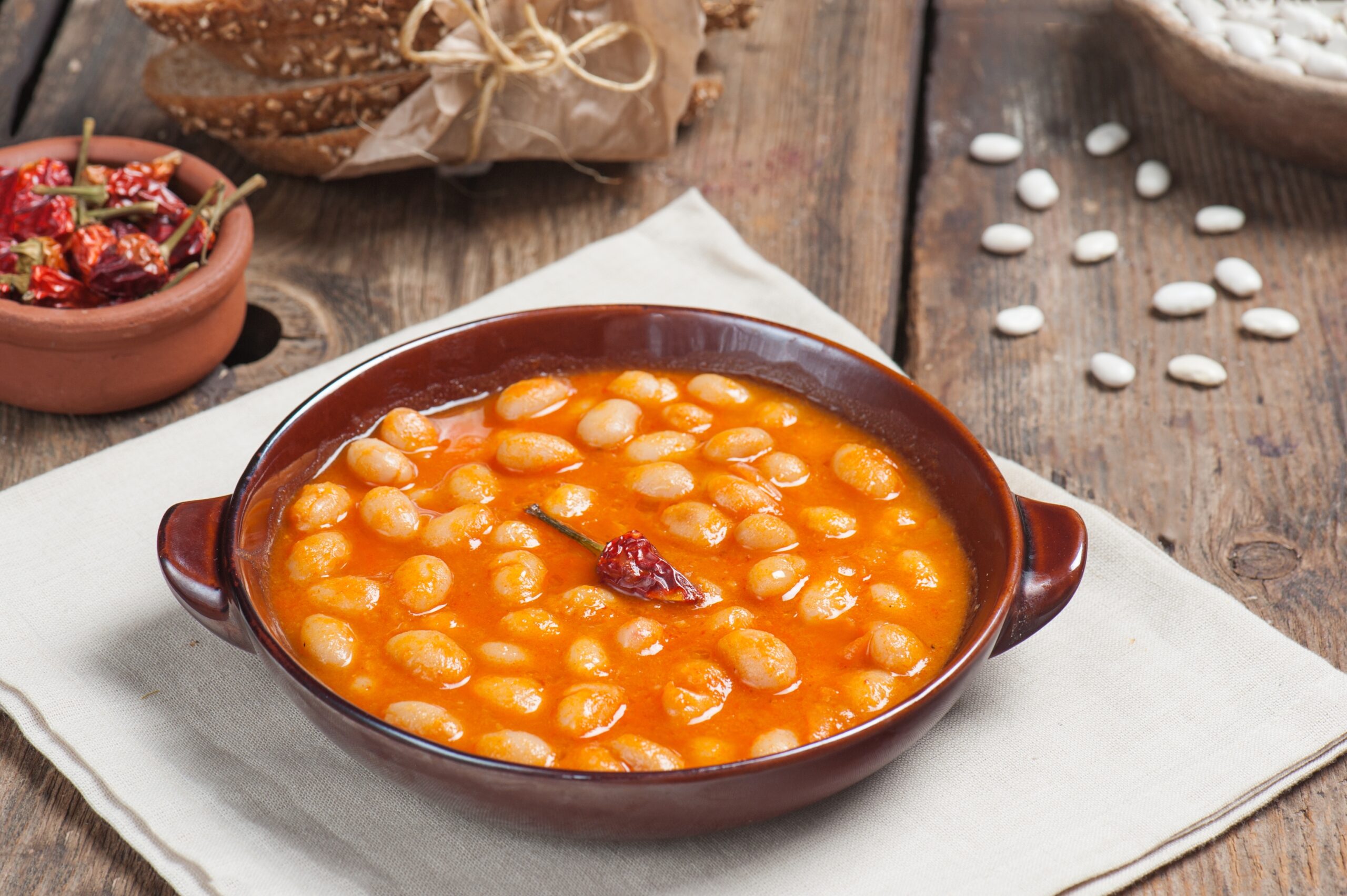 Navy Beans: The Humble Superfood Fueling Digestive Health and Longevity