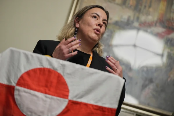 Greenland Officials Reject U.S. Attempts to Acquire Territory, Urge Respect for Arctic Autonomy