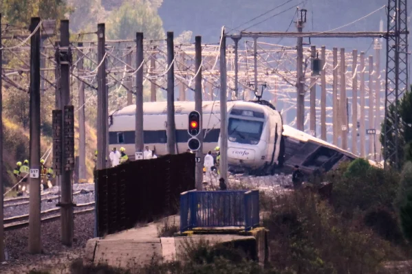 Spain Mourns Dozens Killed in Deadly High-Speed Train Collision in Andalusia