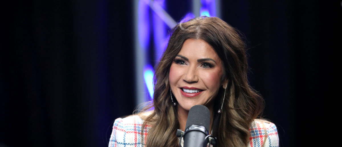 Republican Senators Tillis and Murkowski Join Calls for DHS Secretary Noem to Resign Amid Minneapolis Shooting Backlash