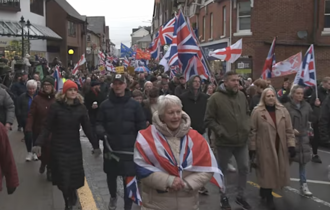 UK Residents Rally Against Government Plan to House Asylum Seekers at Former Army Facility