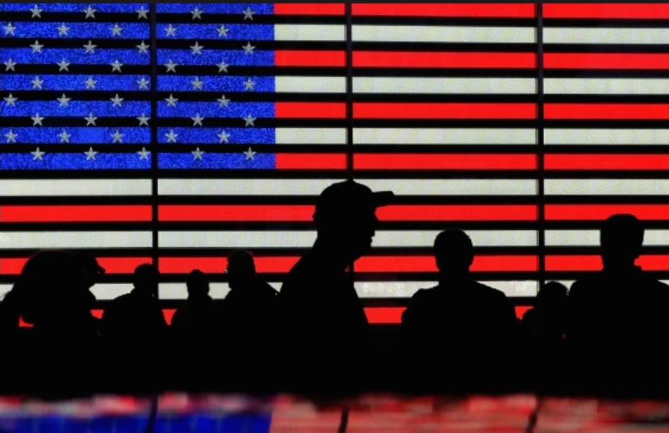 U.S. Population Growth Slows Sharply as Immigration Curbs and Aging Reshape Demographic Outlook