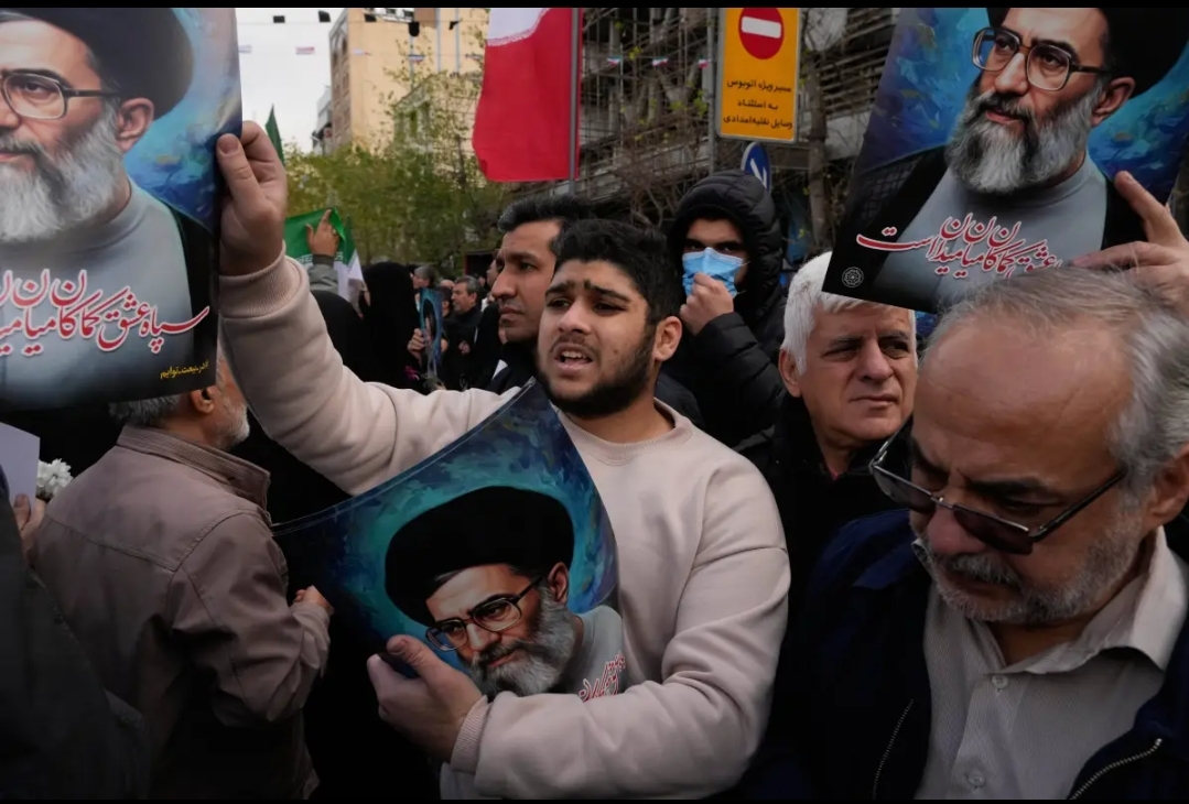 Iran Abruptly Closes Airspace as Protest Crackdown and U.S. Tensions Rattle Region