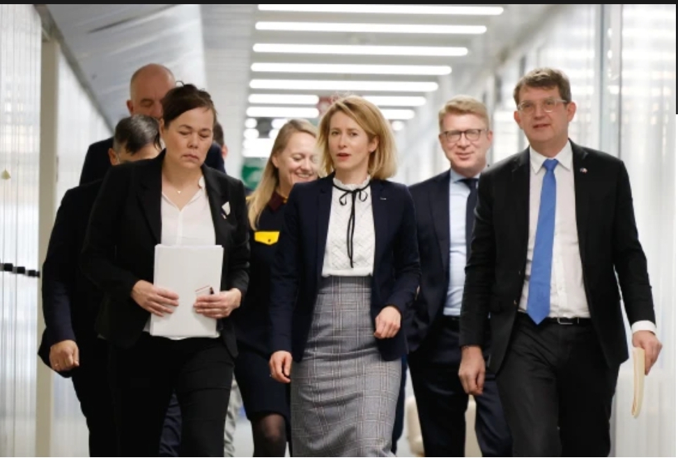 Europe Braces for Trade Showdown After Trump Threatens Tariffs Over Greenland