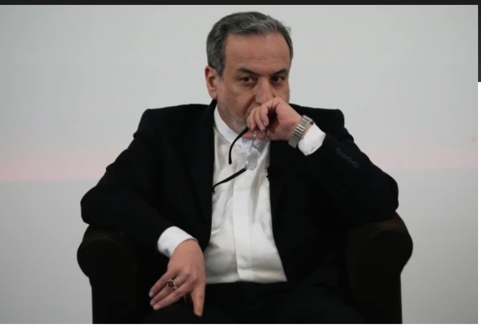 Iran Warns of All-Out Retaliation Against U.S. as Military Tensions Rise After Deadly Protest Crackdown