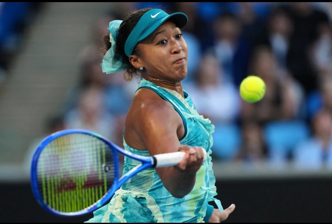 Naomi Osaka Scales Back Viral Fashion Statement but Keeps Spotlight in Australian Open Night Match