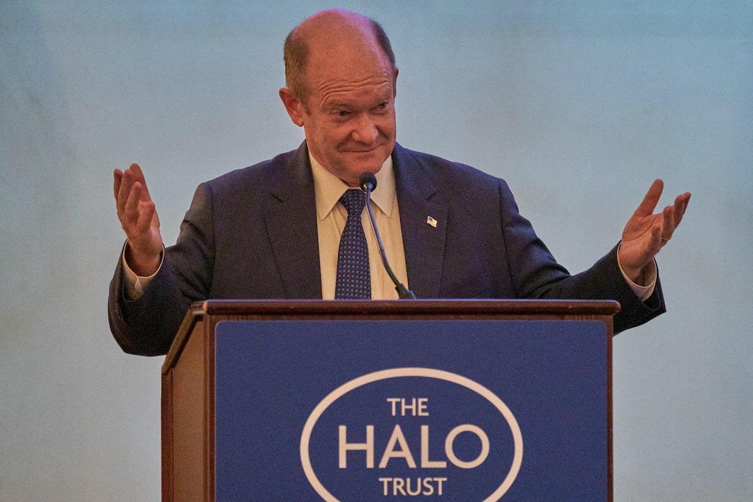 U.S. Lawmakers Travel to Denmark and Greenland to Reassure Allies Amid Trump’s Greenland Threats