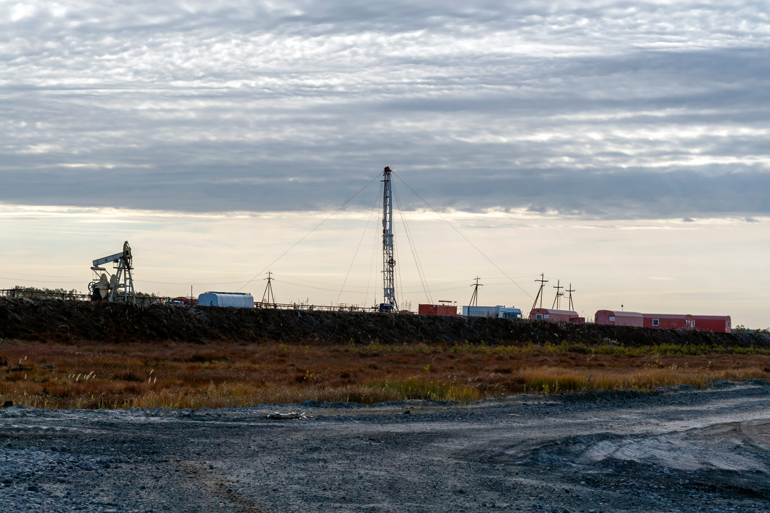 Syrian Government Forces Capture Key Oil and Gas Assets From U.S.-Backed Kurdish Forces