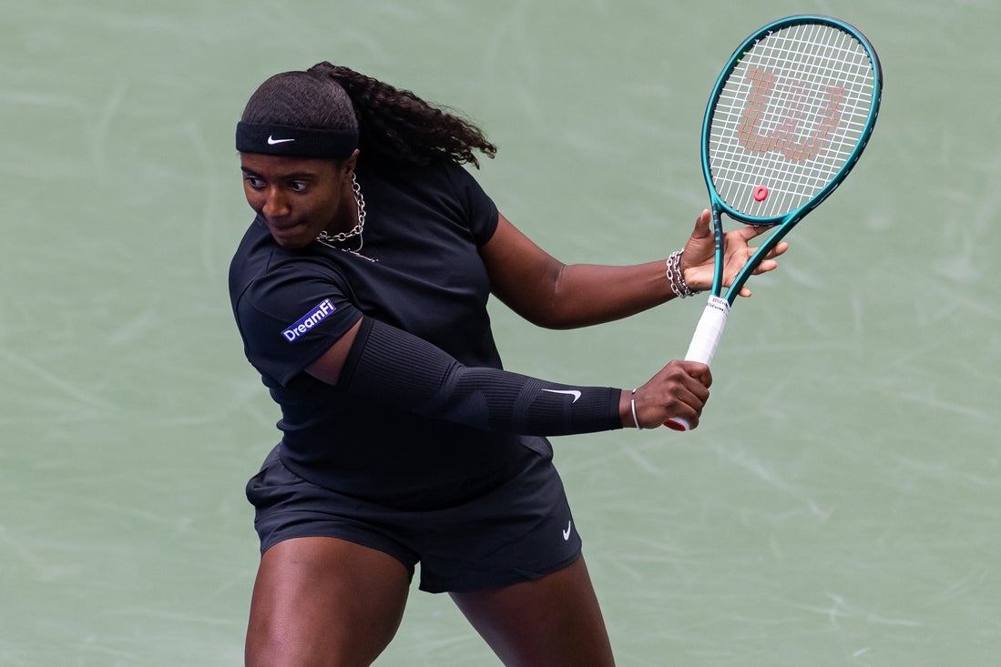 WTA roundup: Hailey Baptiste reaches Abu Dhabi quarters
