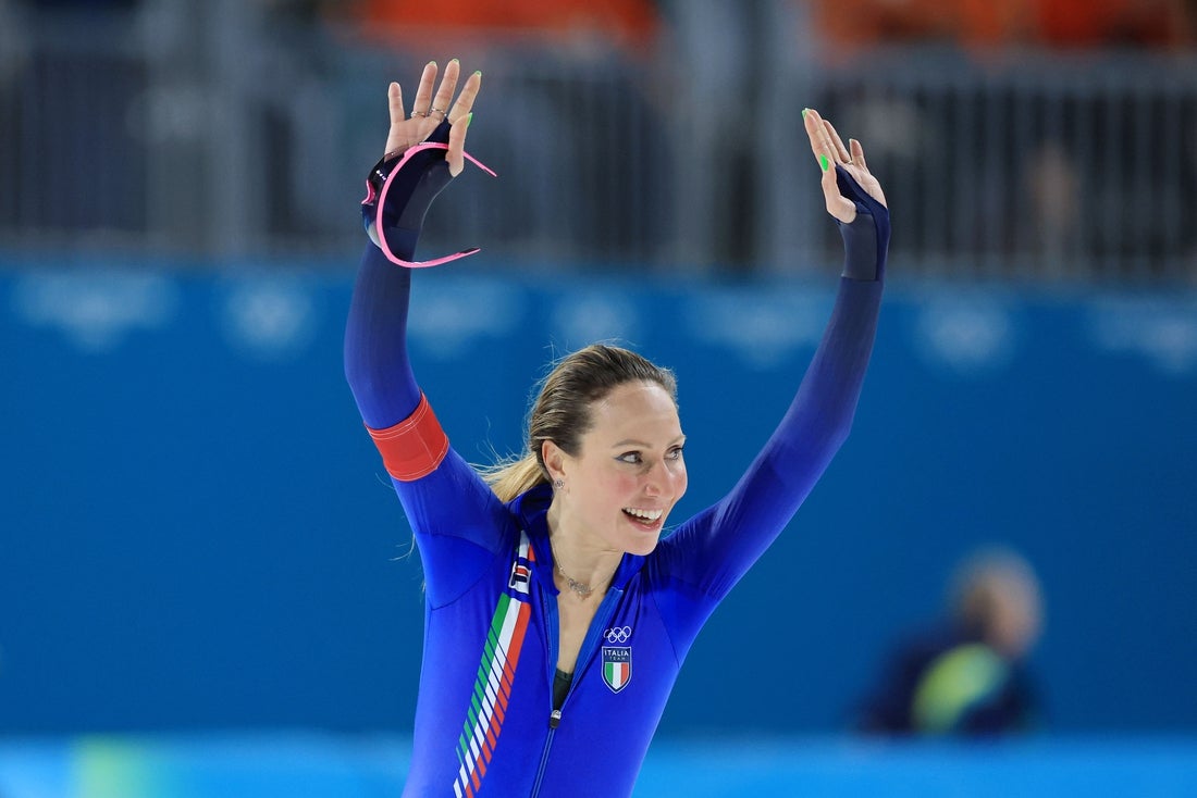 Speed skater Gina Lollobrigida wins Italy’s first Gold of home Games
