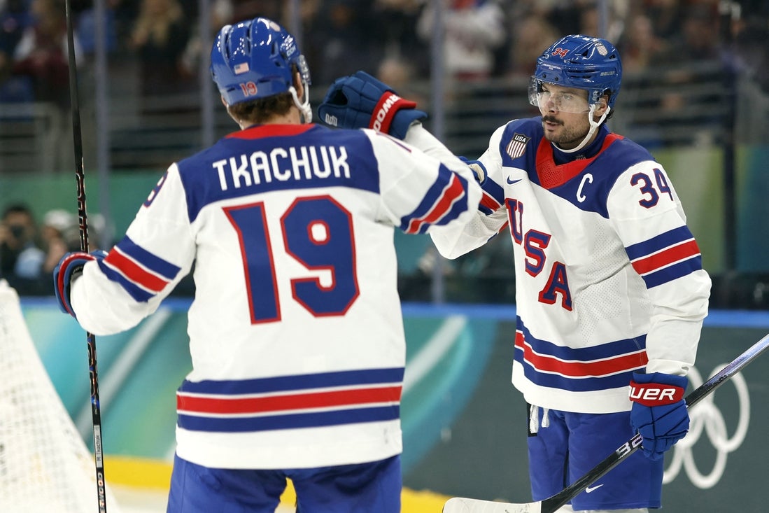 US storms back, cruises to 6-3 win over Denmark