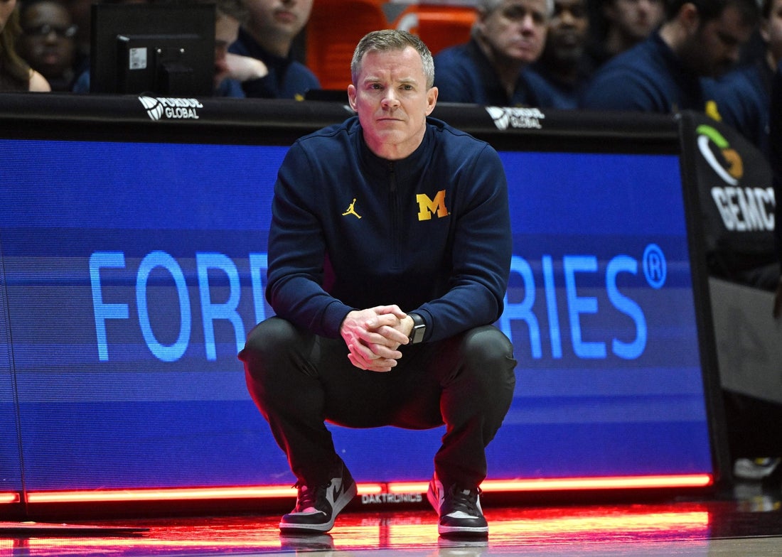 Former Illini Morez Johnson Jr. leads No. 3 Michigan to win, Big Ten title