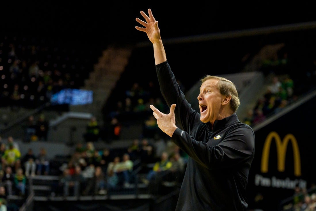 Nate Bittle’s free throws cap Oregon’s comeback to beat USC