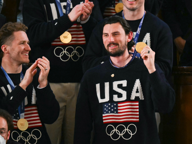 Triumph on Ice and Honor in Washington: Trump Awards Medal of Freedom to Goalie Connor Hellebuyck After Historic Olympic Victory