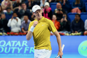 Sinner Surges Past Macháč to Set Up Popyrin Clash in Doha