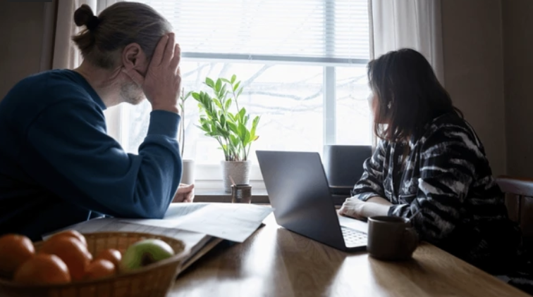 Americans’ Confidence in the Future Sinks to Lowest Level Recorded, Gallup Finds