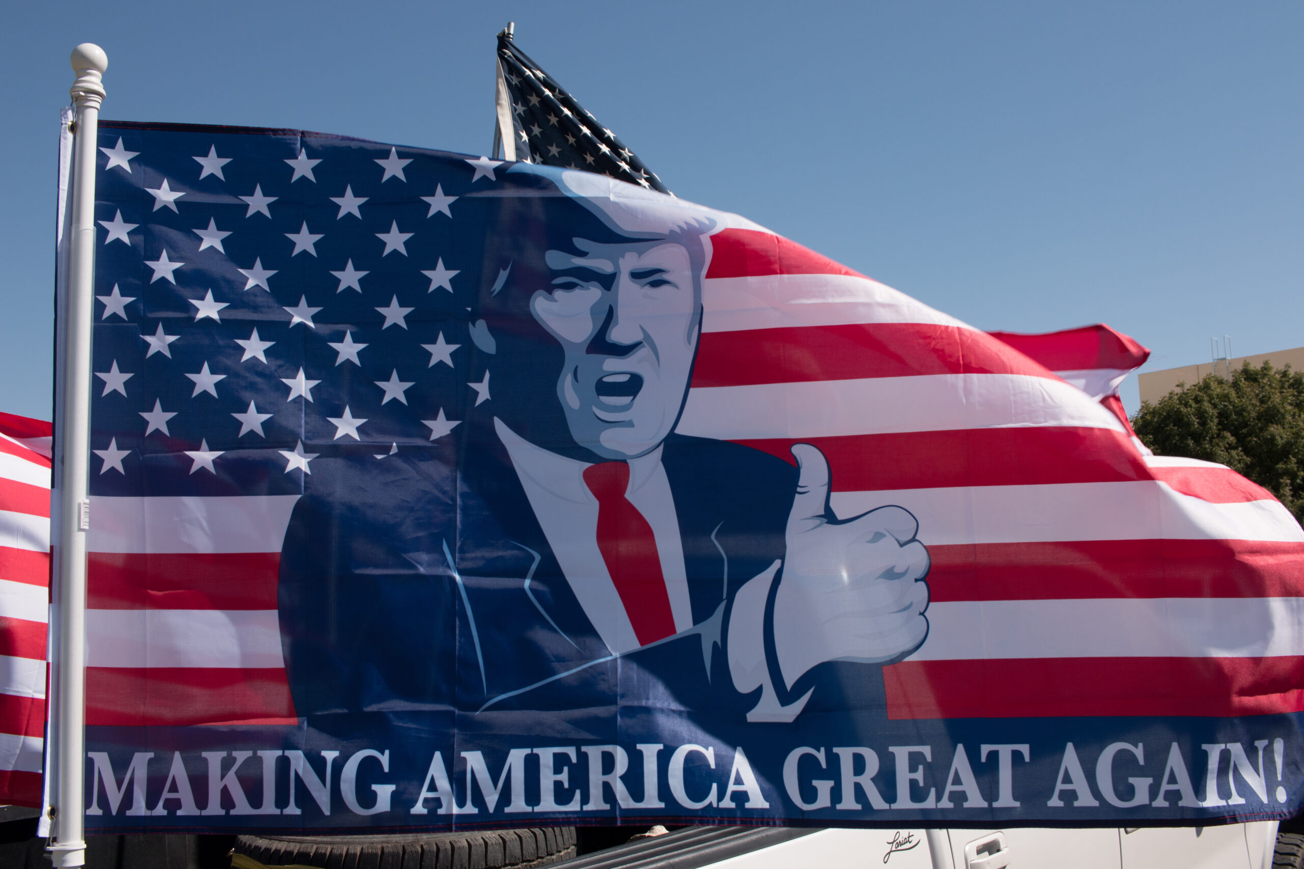 Trump Visits Texas as GOP Senate Primary Intensifies Without His Endorsement