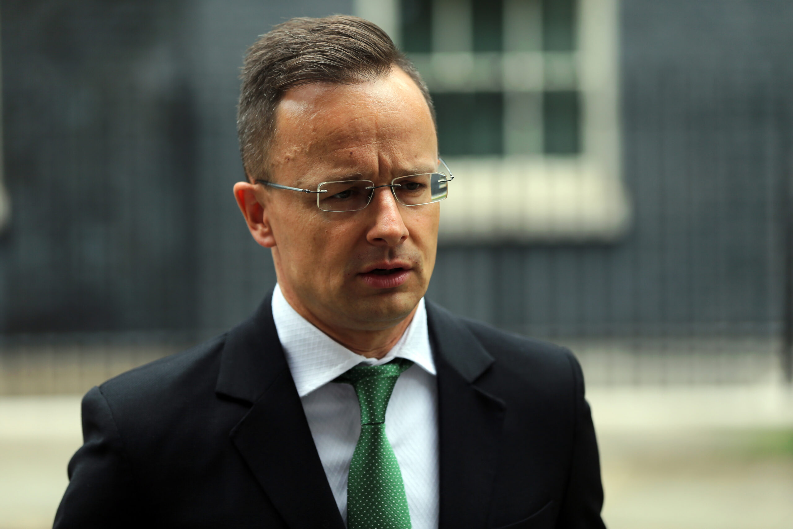 Hungary Threatens to Veto €90 Billion EU Loan to Ukraine Over Halted Russian Oil Supplies