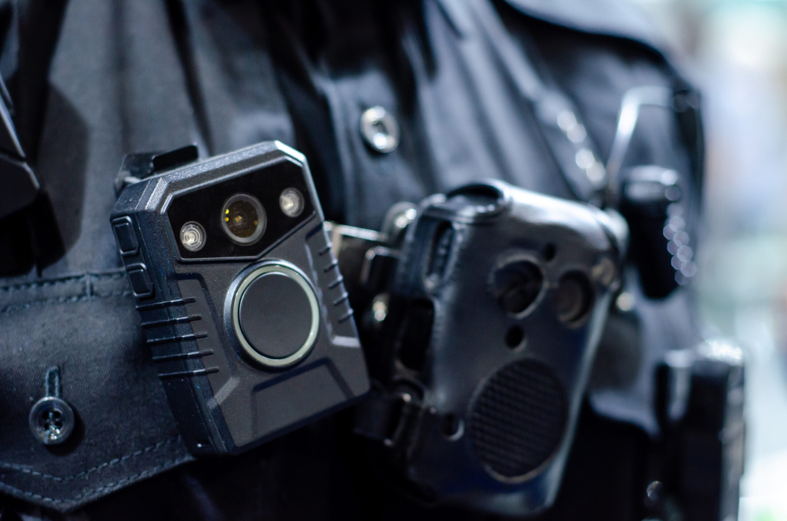 DHS Orders Immediate Body Camera Deployment for Federal Immigration Agents in Minneapolis