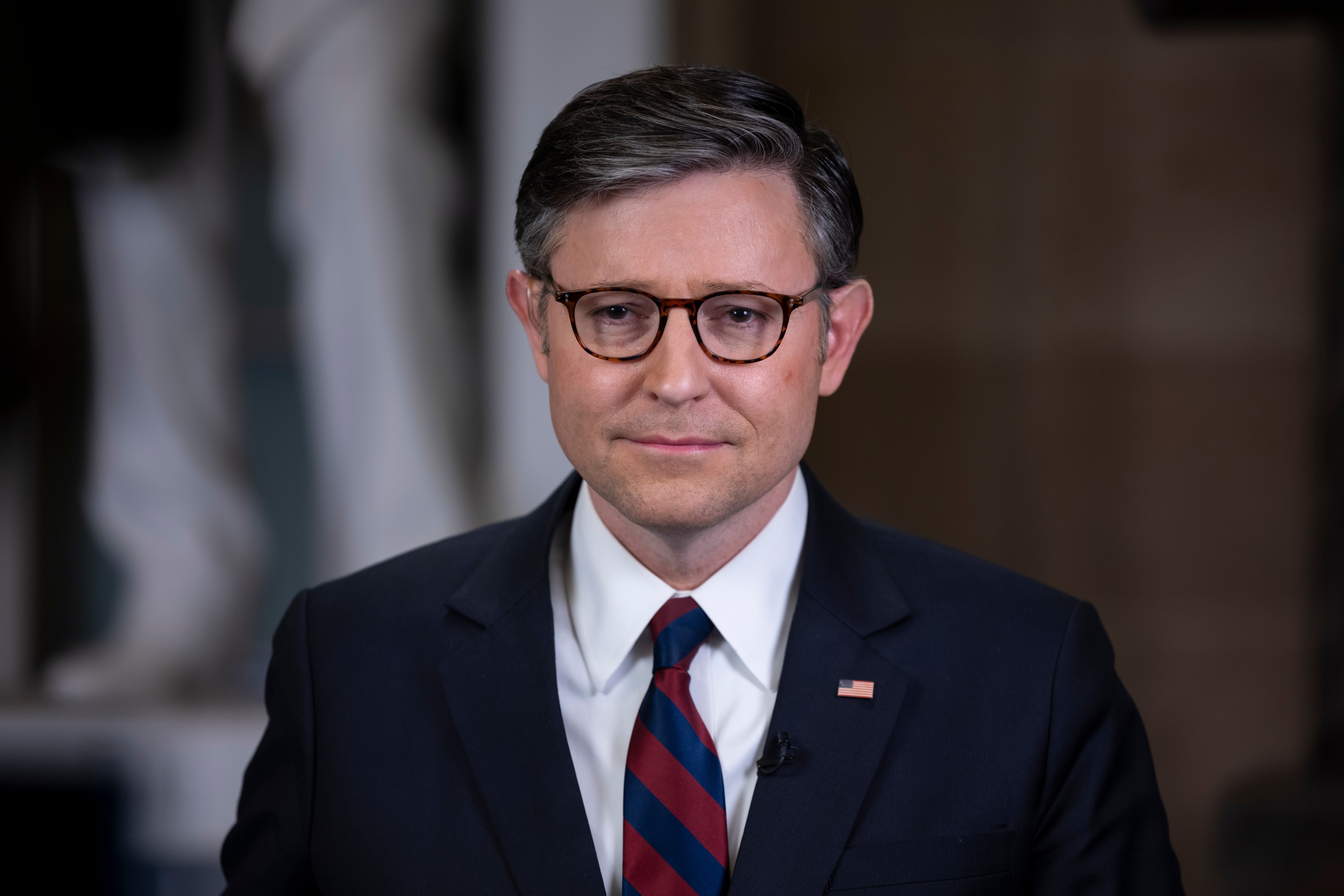 Johnson Says House Has Votes to Reopen Government as Shutdown Enters Second Week