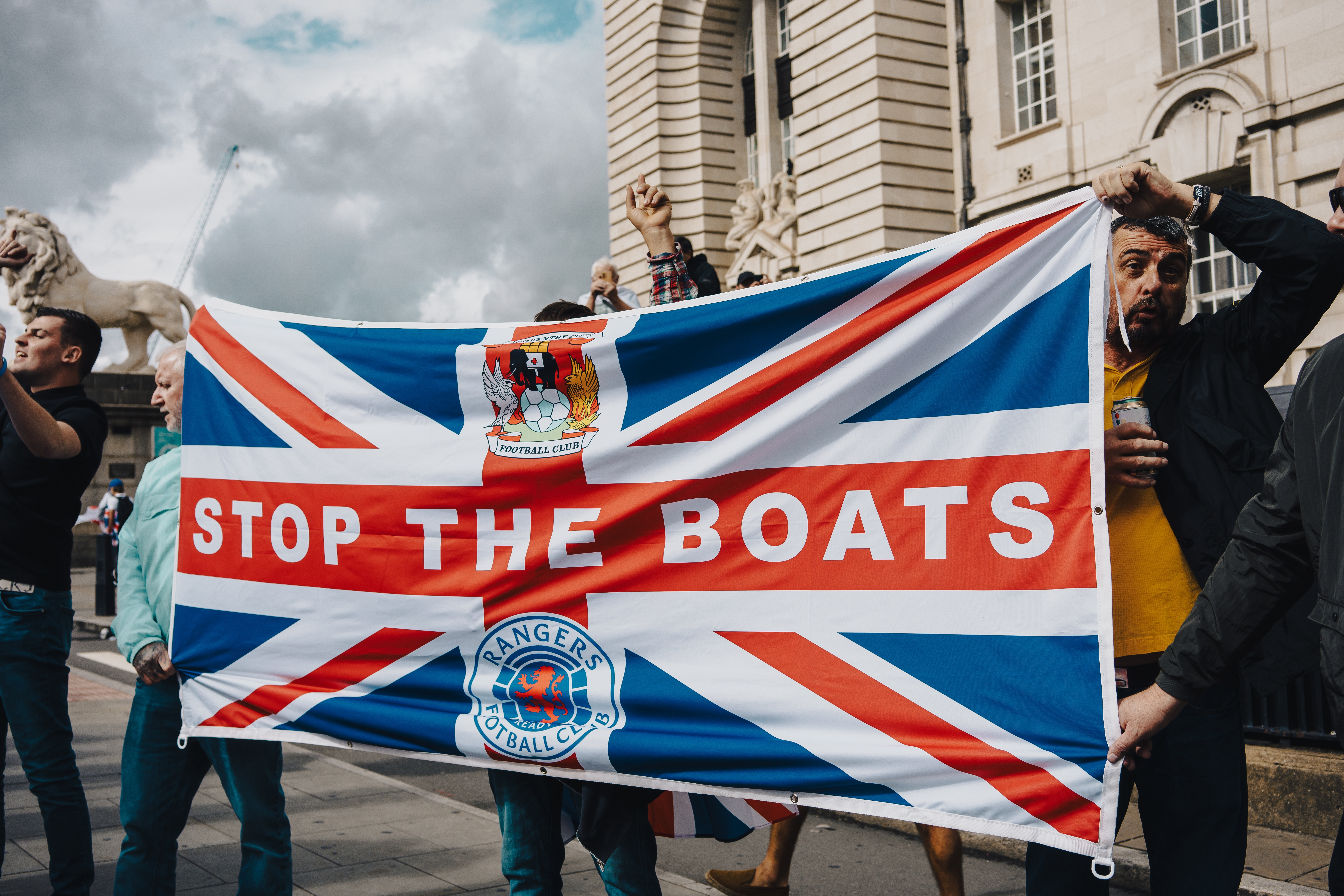 UK MP Calls for Probe Into Alleged Overseas Trafficking in Grooming Gang Inquiry