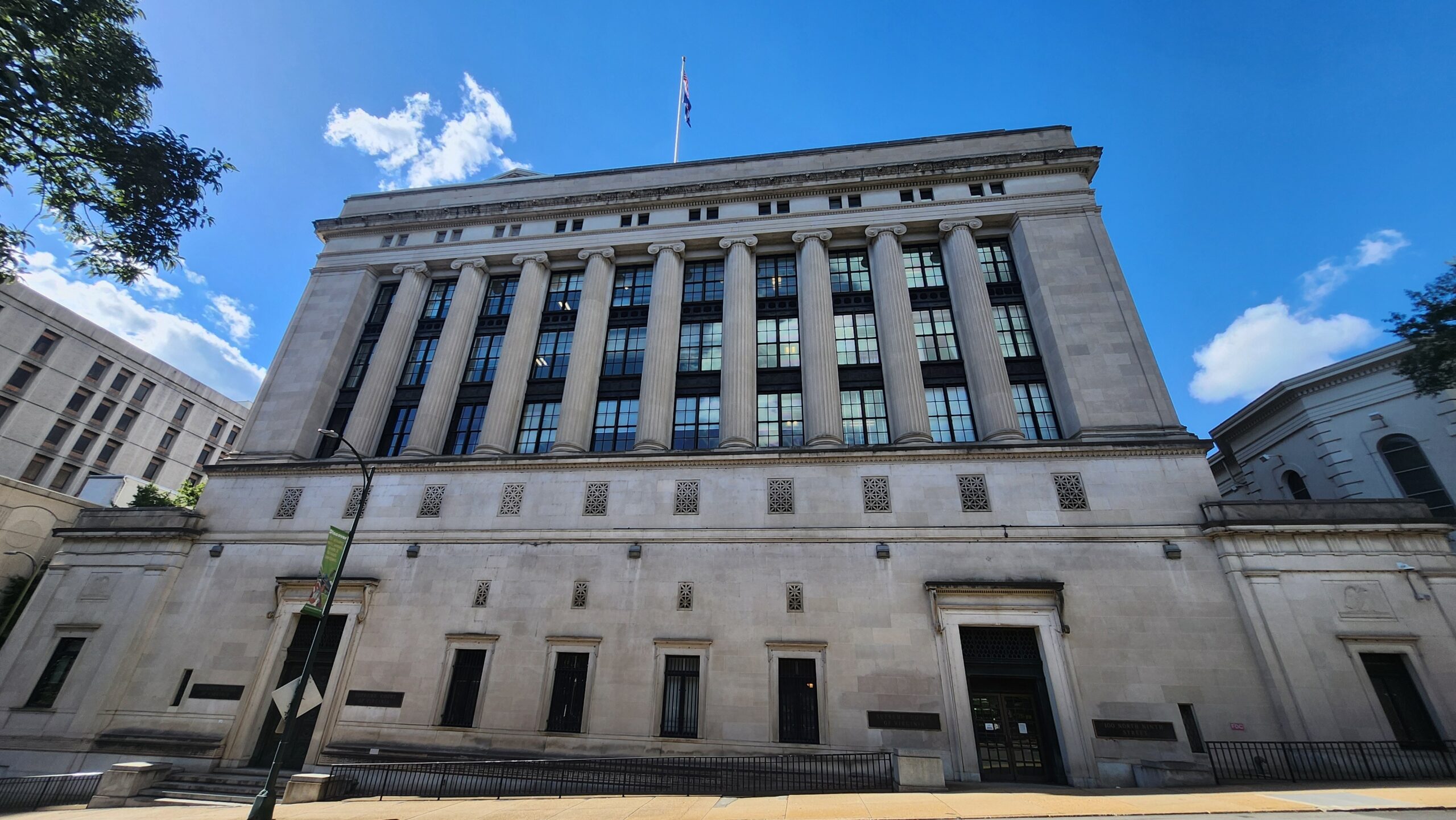 Virginia Supreme Court Clears April Redistricting Referendum as Battle for U.S. House Intensifies