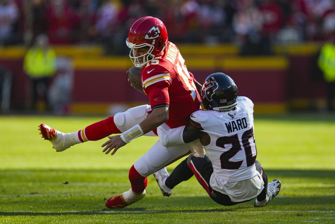 Texans release veteran S Jimmie Ward