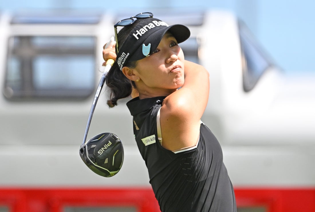 Lydia Ko fires 60 for early lead at Ford Championship