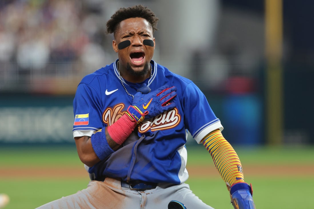 Venezuela overtakes Italy, sets up WBC final vs. USA