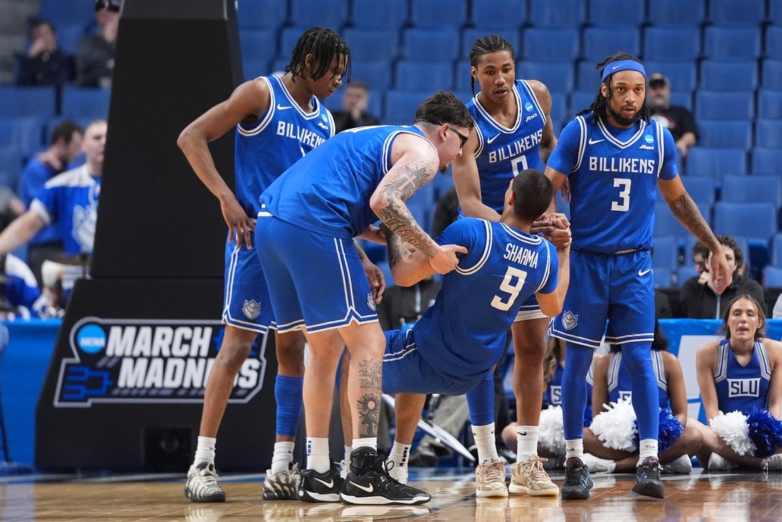 SLU grabs slingshot, takes aim at No. 1 seed Michigan