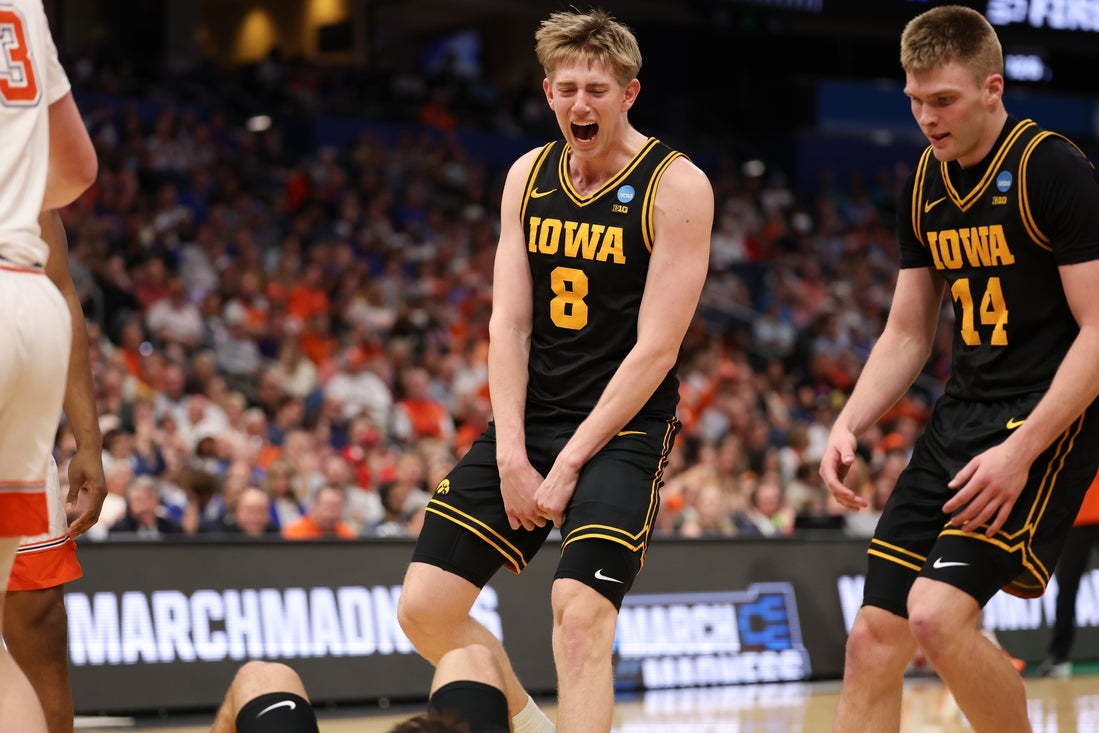 Iowa rides rebounding edge to wire-to-wire win over Clemson