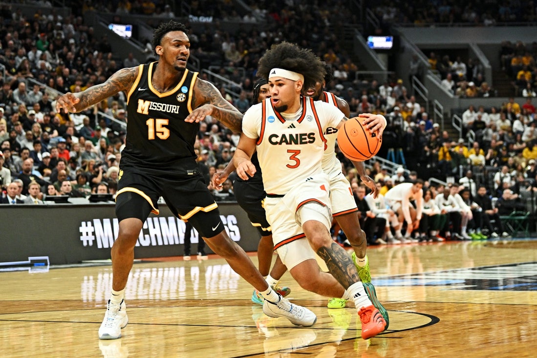 Second-half push propels No. 7 Miami past No. 10 Missouri