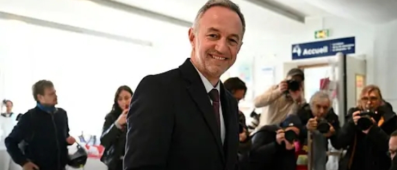 Socialist Emmanuel Grégoire Elected Paris Mayor as France’s Municipal Vote Reshapes Political Landscape