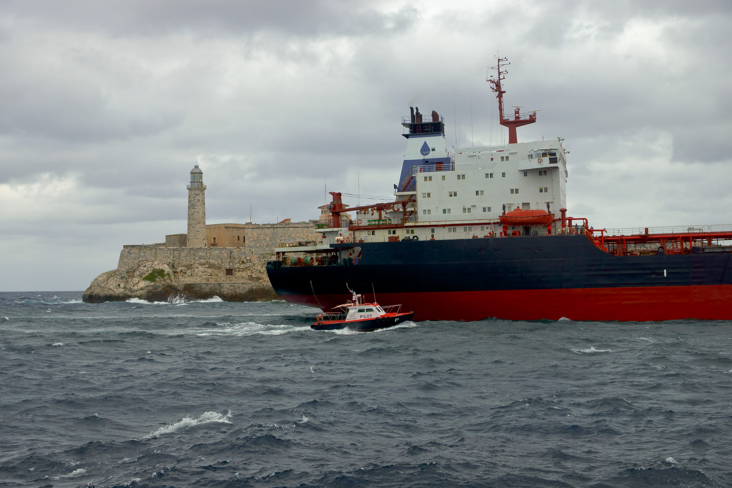 Sanctioned Russian Tanker Approaches Cuba as Fuel Crisis Deepens Under U.S. Pressure