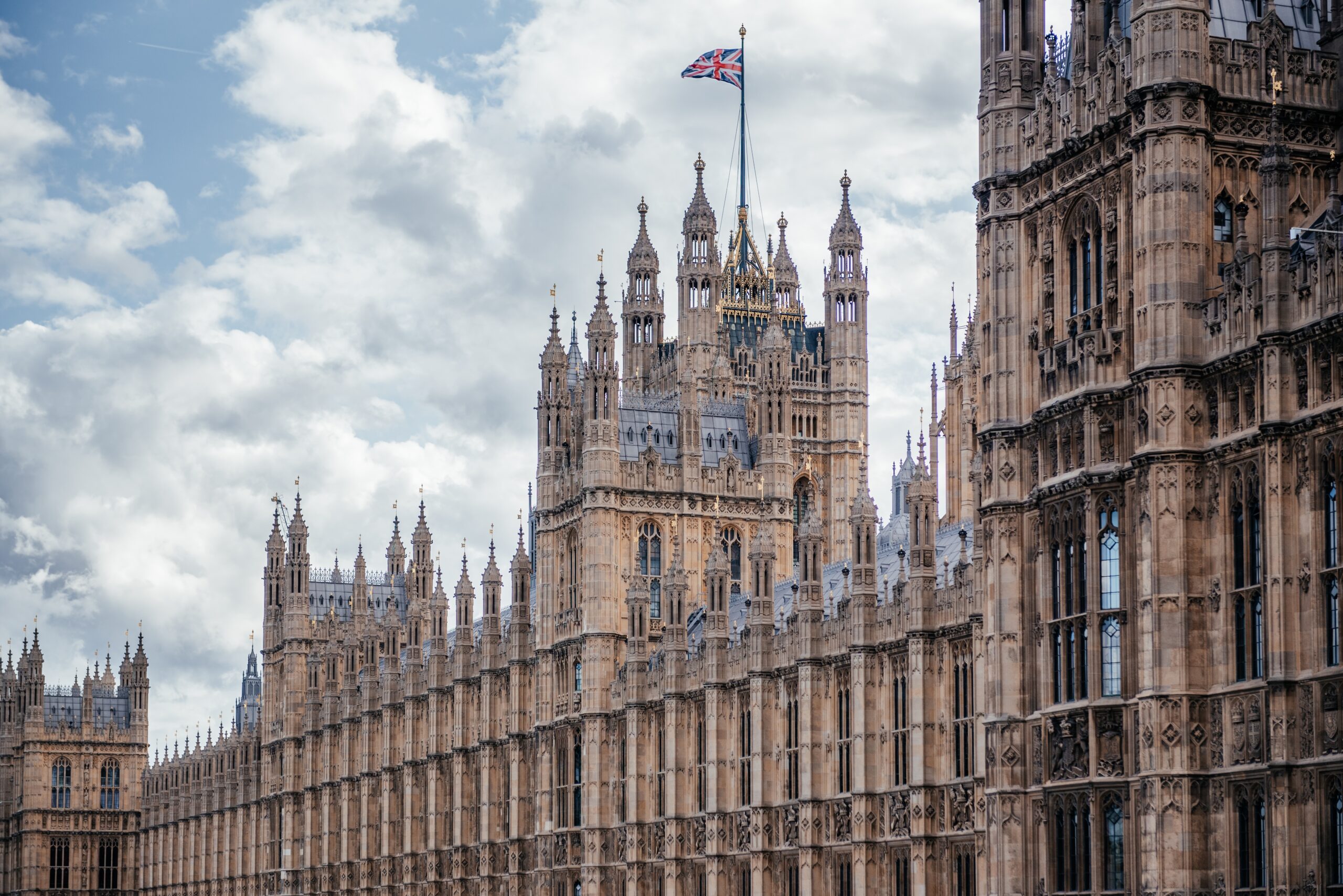 UK Parliament Advances Bill That Would Limit Jury Trials for Certain Criminal Cases